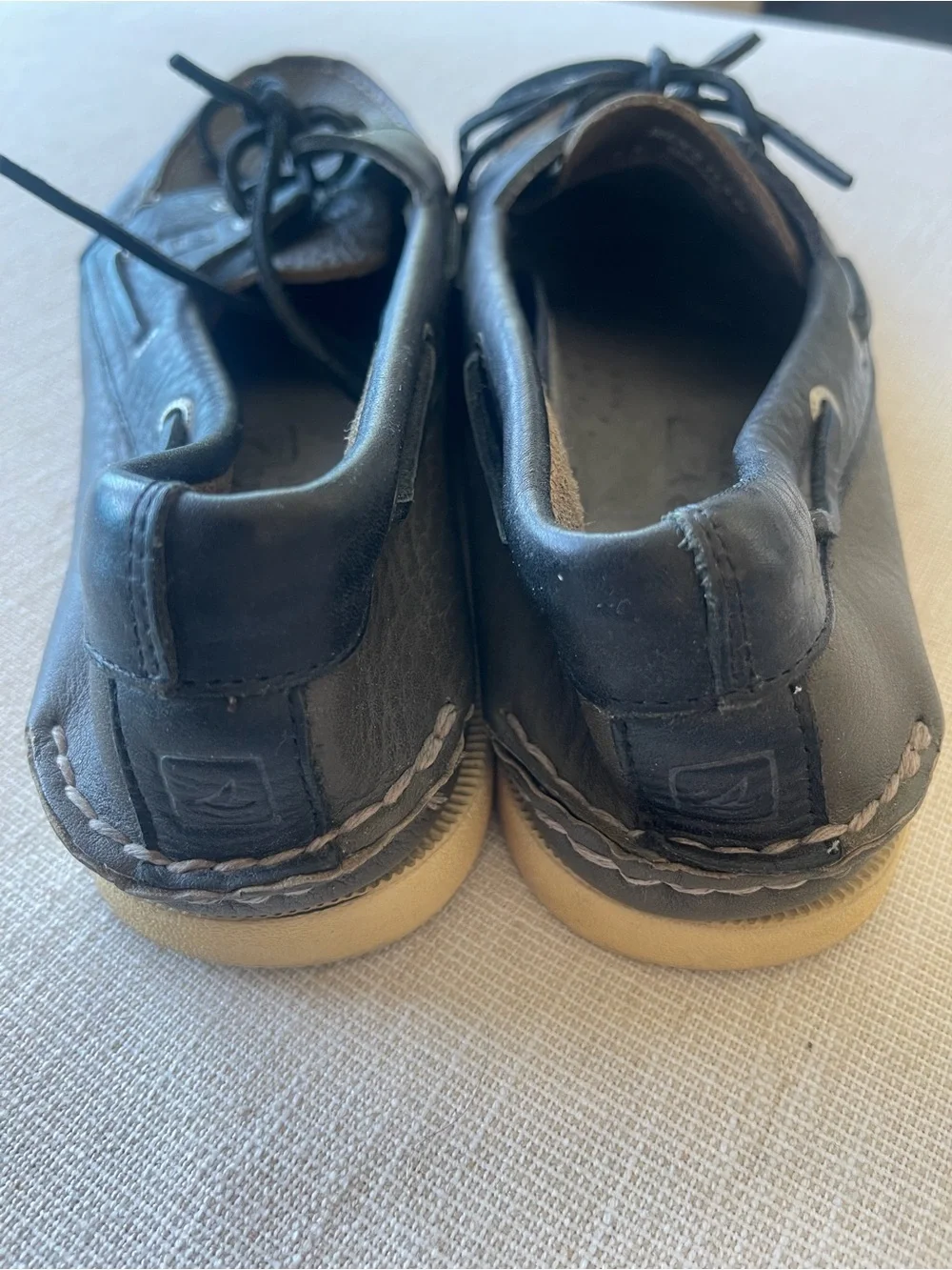 Men's Sperry Black/Olive Leather Boat Shoes - Classic Lace-Up Comfort